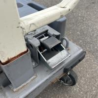 【販売終了】【中古】6輪台車　W1278×D425×H1594　ネスティングタイプ