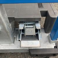 【販売終了】【中古】6輪台車　W1285×D425×H1720　ネスティングタイプ