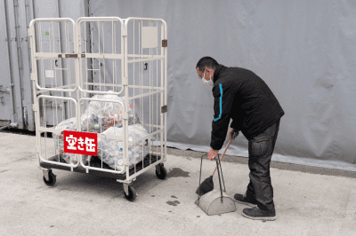 マンションのゴミ置き場の悩みを全て解決してくれる「上下観音扉付き俺のカゴ台車」8