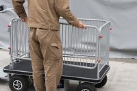 【販売終了】【新品】エネライドカーゴ　D1450×W630×H1080　乗れる電動台車　GJ-105