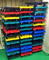 【販売終了】【中古】樹脂製連結平台車　W680×D390×H125　サンキャリー6839