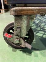 【販売終了】【中古】カゴ台車　W1100×D800×H1700　ダイフク製