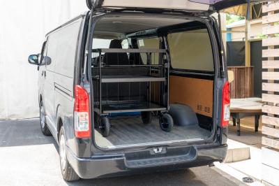 ハイエースには組み立てたまま積載可能