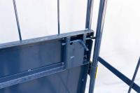 【販売終了】【中古】観音扉付きカゴ台車　W1050×D1050×H2100　ネイビー　床板鉄製（フェルト生地付き）