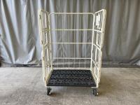 【販売終了】【アウトレット】俺のカゴ台車　アイボリー　W1100×D800×H1700　上下観音扉付き【限定1台】