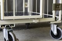 【受注生産品】天使のカゴ台車　アイボリー　W850×D650×H1100　観音扉付き【軽量・小型カゴ台車】【1ロット30台～】