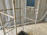 【販売終了】【中古】カゴ台車　W850×D650×H1700　本宏製　【ステーバー無し】