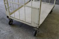 【販売終了】【中古】カゴ台車　アイボリー　W1100×D800×H2000