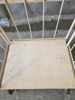 【セール対象品】【美品中古】カゴ台車　W800×D600×H1700　マキテック製　床板鉄製