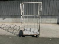 【販売終了】【中古】カゴ台車　W850×D650×H1700　床板鉄製　メーカー混在