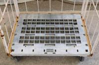 【販売終了】【中古】カゴ台車　W850×D650×H1700【引取限定商品】