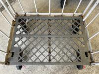 【販売終了】【中古】カゴ台車　W850×D600×H1700　床板樹脂・鉄混在