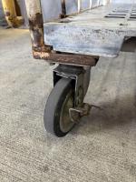 【中古】カゴ台車　アイボリー　W1100×D800×H1700　メーカー混在