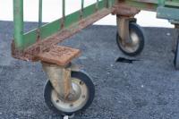 【販売終了】【中古】カゴ台車　W940×D800×H1700　床板鉄製【限定1台】