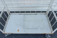 【販売終了】【中古】カゴ台車　W1100×D600×H1700　床板鉄製【限定1台】