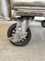 【販売終了】【中古】カゴ台車　W850×D600×H1700　カラー混在