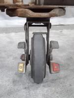 【販売終了】【中古】カゴ台車　W850×D650×H1700　2輪固定自在切替キャスター