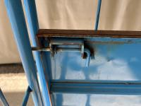 【販売終了】【中古】中間棚一体型カゴ台車　W800×D600×H1700【限定1台！】