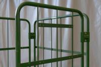 【販売終了】【中古】カゴ台車　W850×D650×H1700　床板鉄製　2輪固定キャスター