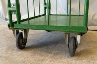 【販売終了】【中古】カゴ台車　W800×D600×H1700　床板鉄製　2輪固定キャスター【限定1台！】