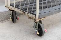 【販売終了】【中古】カゴ台車　W850×D600×H1700　ワコーパレット製　2輪自在固定変換仕様キャスター