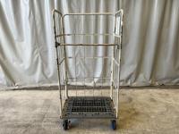【販売終了】【中古】カゴ台車　W850×D600×H1700　ワコーパレット製