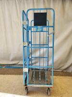 【販売終了】【GJサンクスセール品】【中古】カゴ台車　ブルー　W800×D600×H1700　2輪固定キャスター