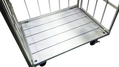 床板は安心の5枚板