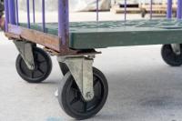 【販売終了】【中古】カゴ台車　W850×D650×H1700　ヤマト・インダストリー製【千葉デポ出荷】