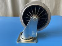 【中古】カゴ台車用キャスター　自在モデル　ストッパー無し　φ150グレーゴム