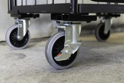 安心の国産キャスター