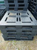 【販売終了】【中古】四方差し　プラスチックパレット　1100×1100mm【割れ、欠けあり】