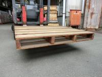【販売終了】【中古】2方差し・片面仕様　木製パレット　W1400×L1100×H125【割れ、欠けあり】