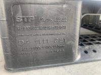 【中古】四方差し・片面仕様　プラスチックパレット　W1100×L1100×H150【割れ、欠けあり】【1ロット100枚～】