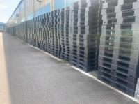【中古】四方差し・片面仕様　プラスチックパレット　W1100×L1100×H150【割れ、欠けあり】【1ロット100枚～】
