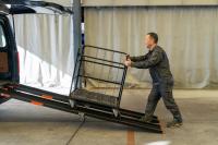 【アウトレット/限定2台】2段伸縮式 カゴ台車用スロープ【ハイエース/バン車両】